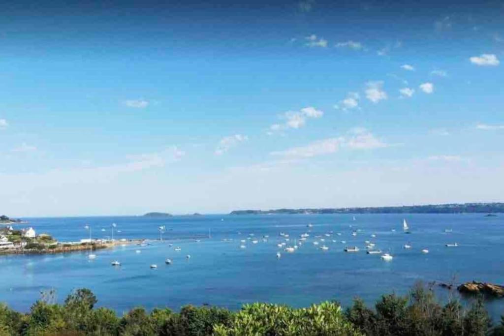 Maisonnette Pour 2 Personnes - Vue - A 100 Metres