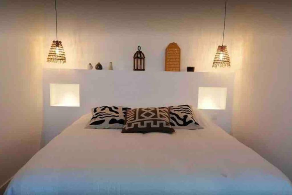 Maisonnette Pour 2 Personnes - Vue - A 100 Metres Ploubazlanec